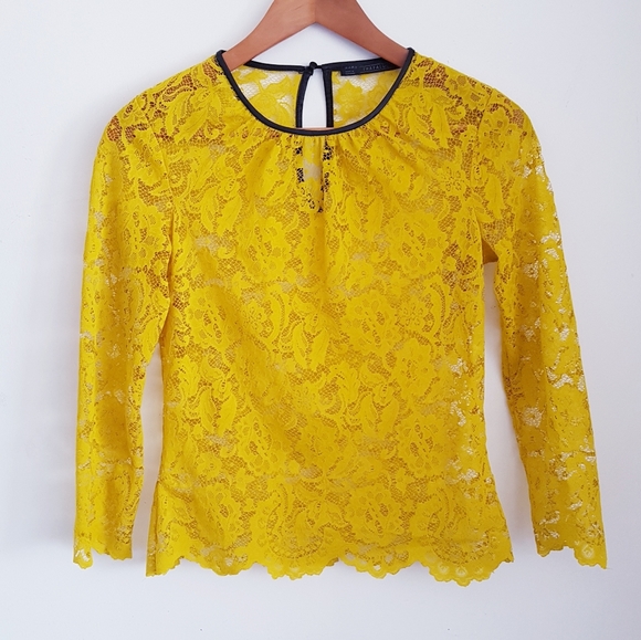 Yellow Lace & Black Faux that Leather Trim Scallop Hem Top - Picture 2 of 9